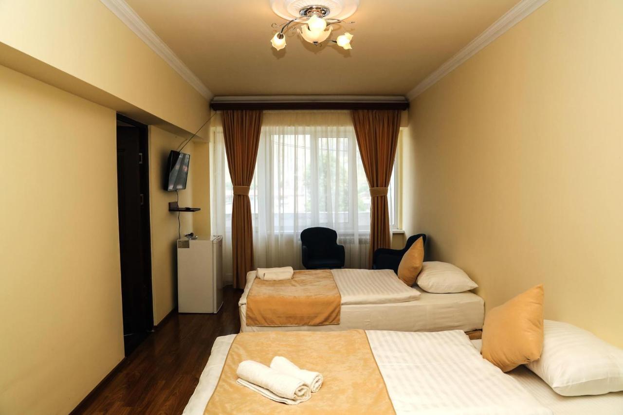 Goris Hotel Zewnętrze zdjęcie