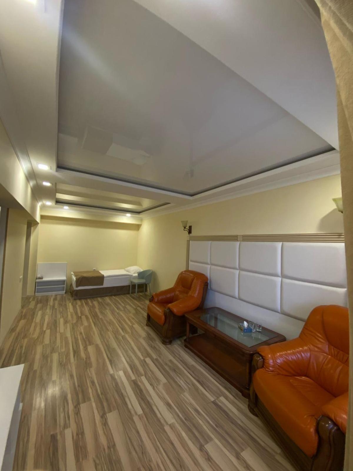 Goris Hotel Zewnętrze zdjęcie